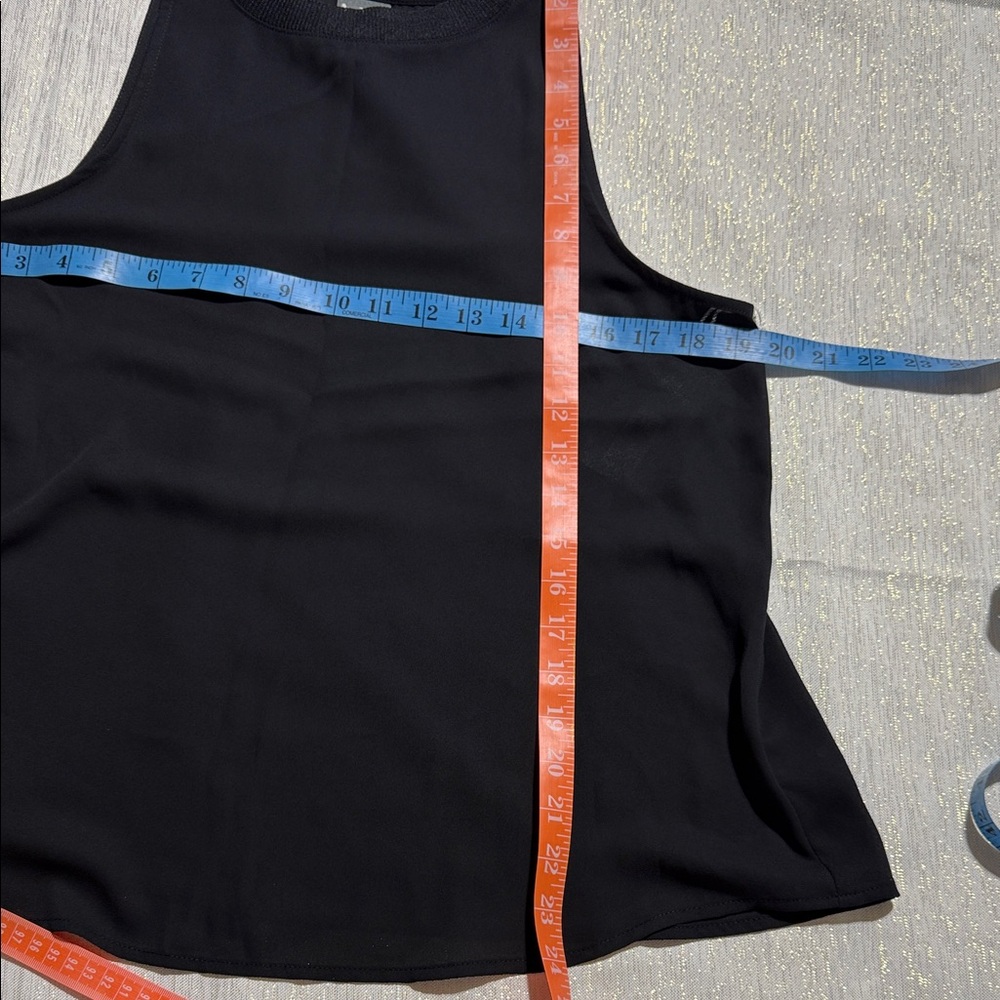 Worthington Elegant Black Sleeveless Top - Picture 6 of 9